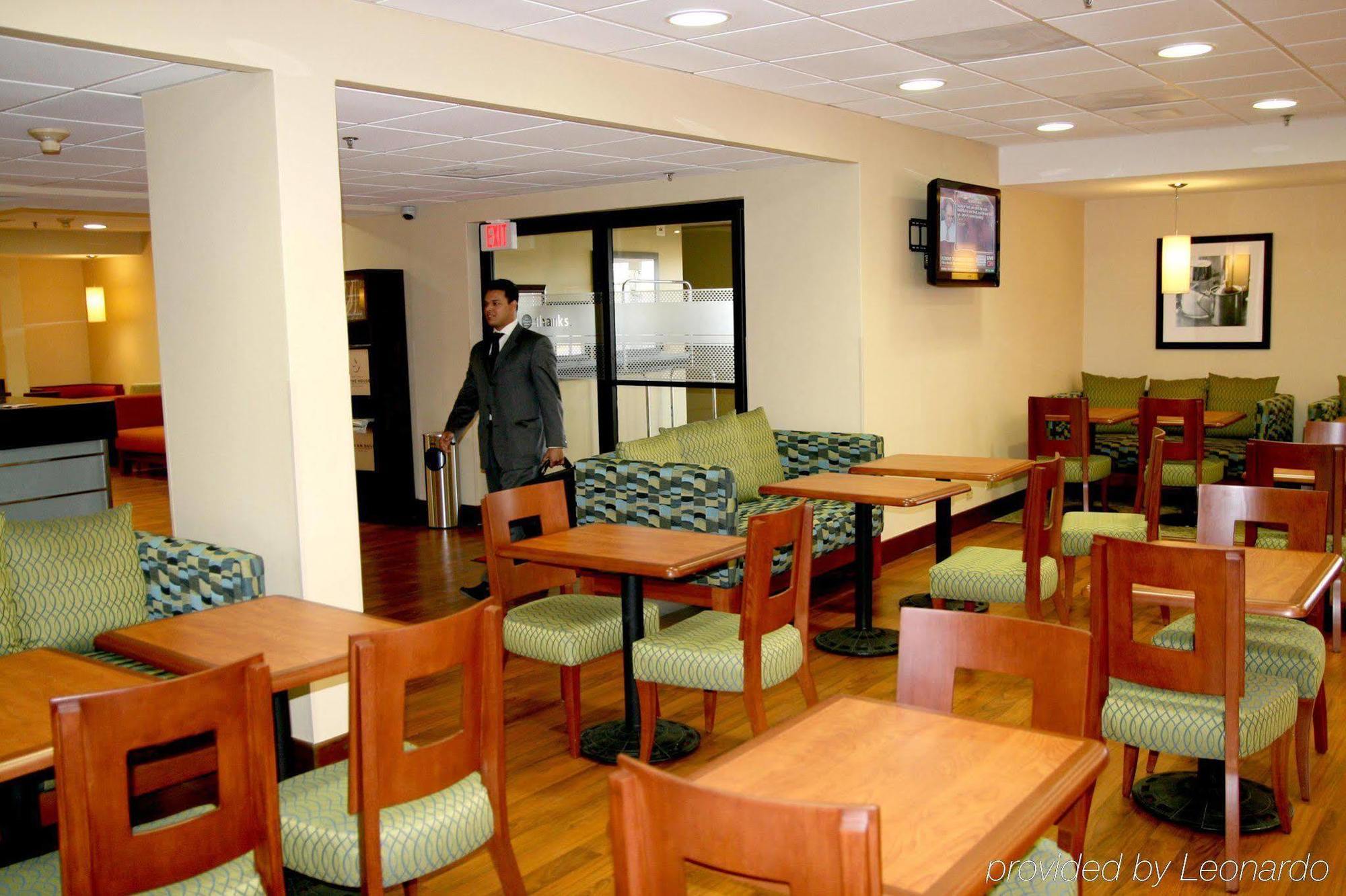 Hampton Inn Monterrey-Airport Apodaca Εστιατόριο φωτογραφία